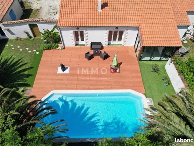 Propriété 6 pièces 131 m²