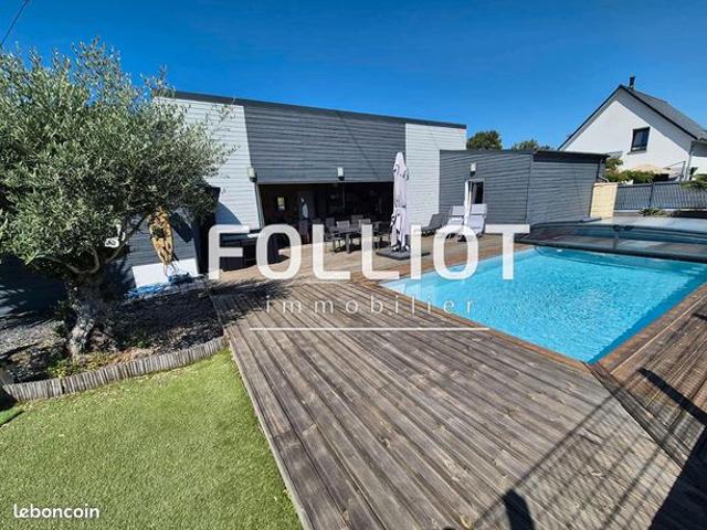 Propriété 6 pièces 131 m²