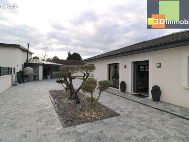 Propriété 6 pièces 131 m²
