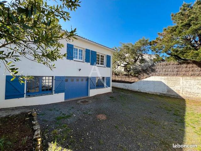 Propriété 6 pièces 131 m²