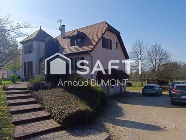 Propriété 6 pièces 132 m²