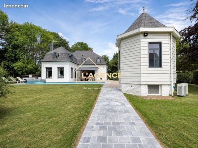 Propriété 6 pièces 132 m²