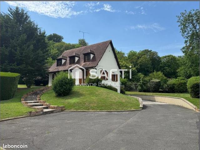 Propriété 6 pièces 132 m²
