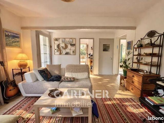Propriété 6 pièces 132 m²