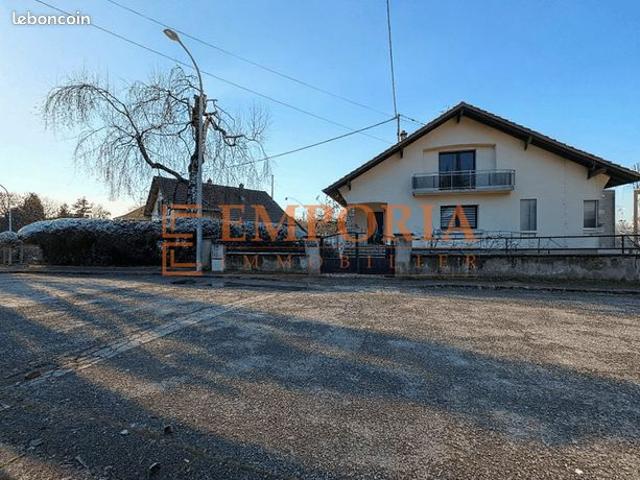 Propriété 6 pièces 132 m²