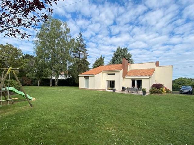 Propriété 6 pièces 132 m²