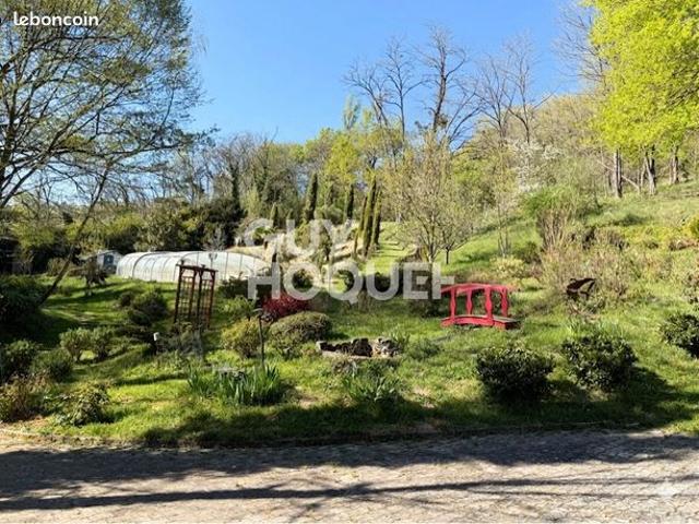 Propriété 6 pièces 133 m²