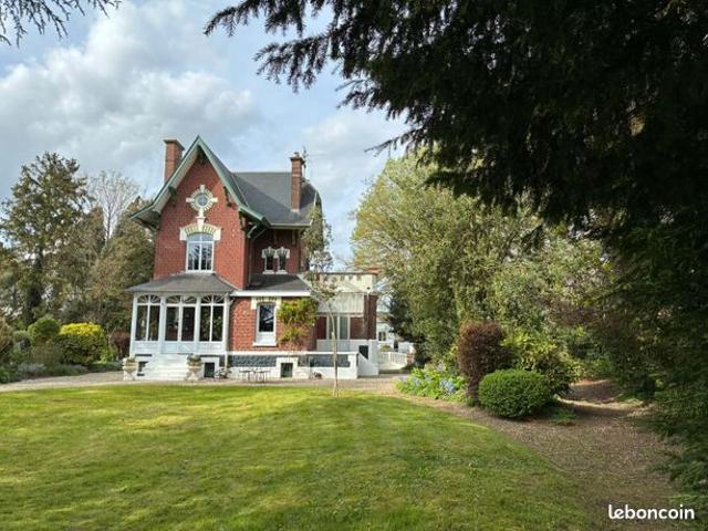 Propriété 6 pièces 133 m²