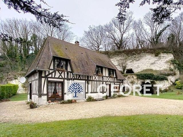 Propriété 6 pièces 133 m²