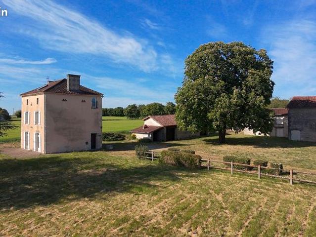 Propriété 6 pièces 133 m²