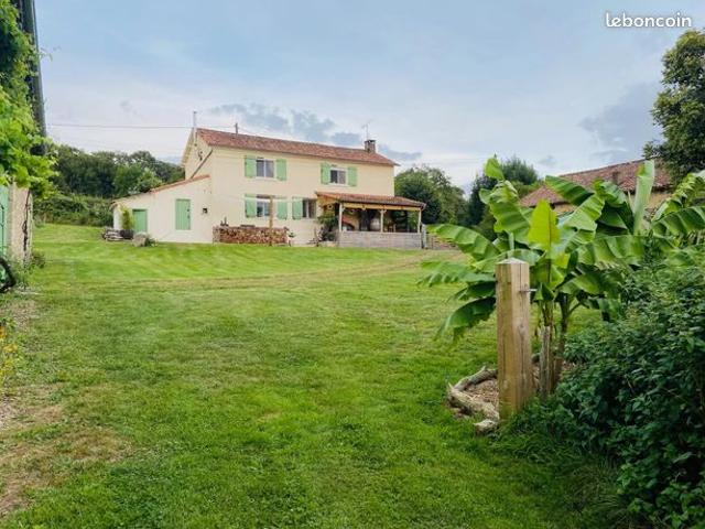 Propriété 6 pièces 133 m²