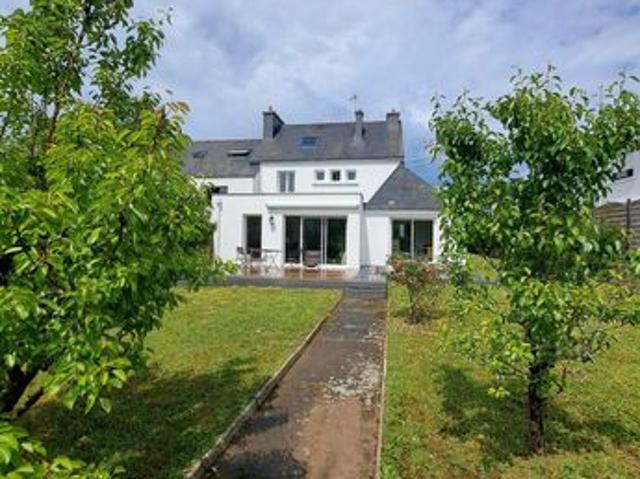 Propriété 6 pièces 144 m²