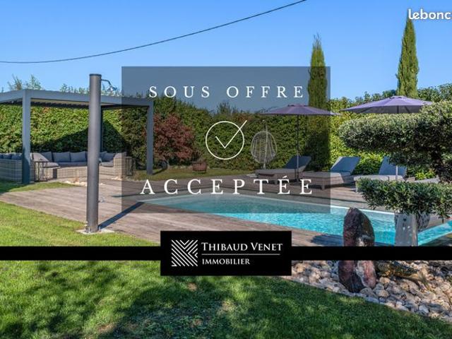 Propriété 6 pièces 145 m²