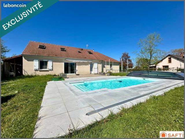 Propriété 6 pièces 145 m²