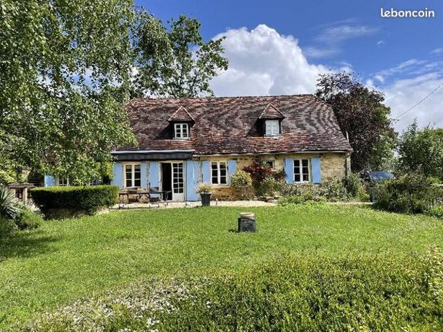 Propriété 6 pièces 145 m²