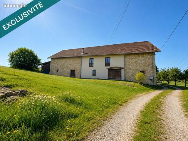 Propriété 6 pièces 145 m²