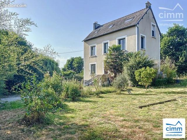 Propriété 6 pièces 145 m²