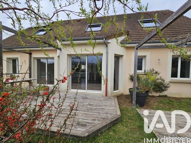 Maison familiale 6 pièces 146 m²