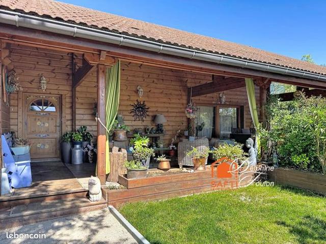 Propriété 6 pièces 146 m²