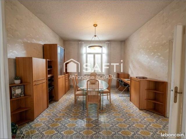 Propriété 6 pièces 146 m²