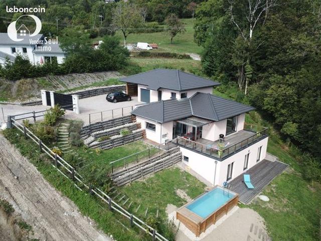 Propriété 6 pièces 146 m²