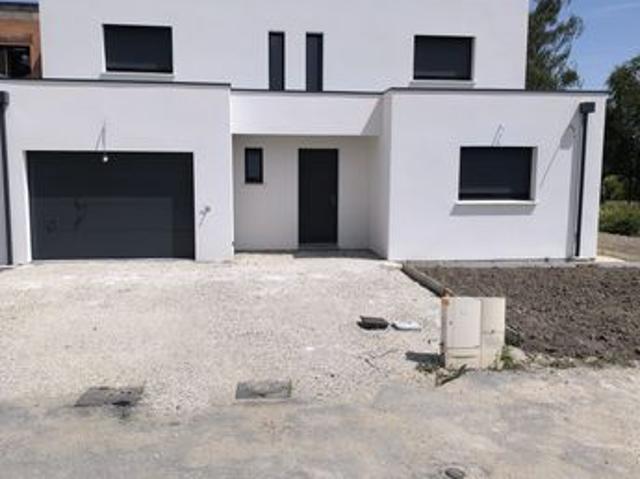Propriété 6 pièces 147 m²