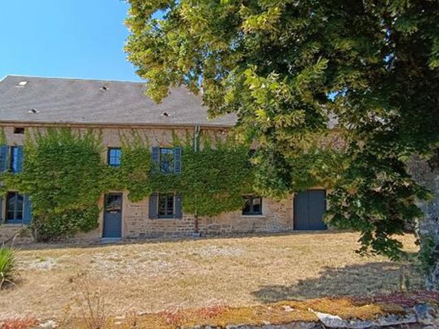Propriété 6 pièces 147 m²