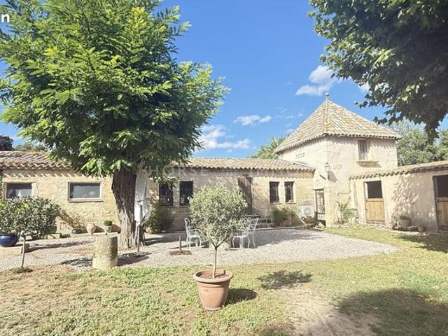 Propriété 6 pièces 148 m²