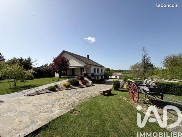 Propriété 6 pièces 148 m²