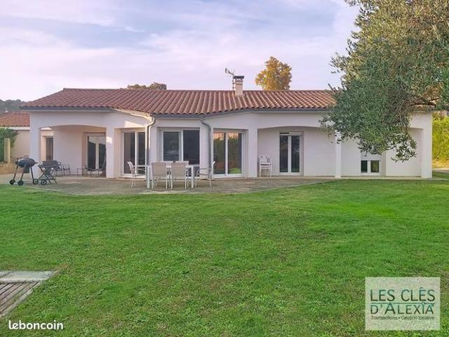 Propriété 6 pièces 149 m²