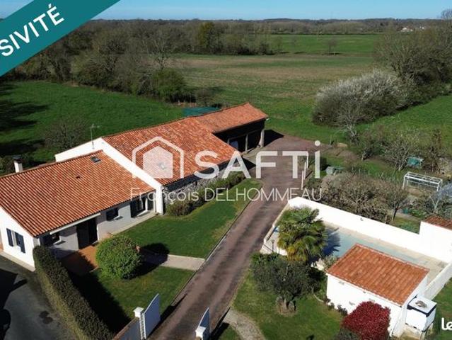 Propriété 6 pièces 149 m²