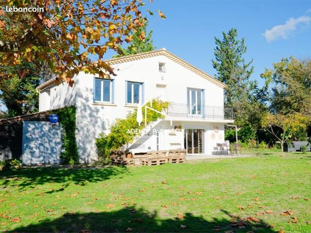 Propriété 6 pièces 149 m²
