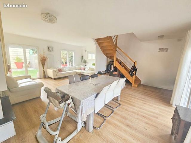 Maison 6 pièces 149 m²