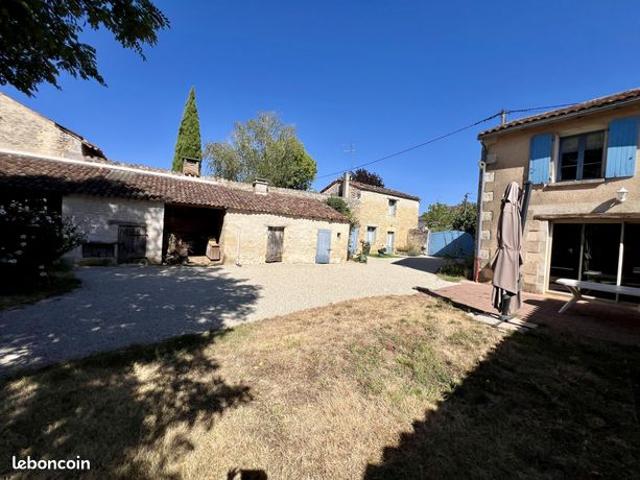 Propriété 6 pièces 149 m²