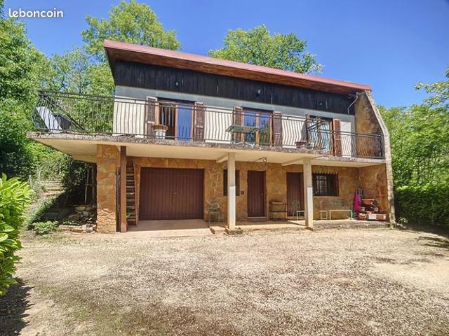 Propriété 6 pièces 140 m²