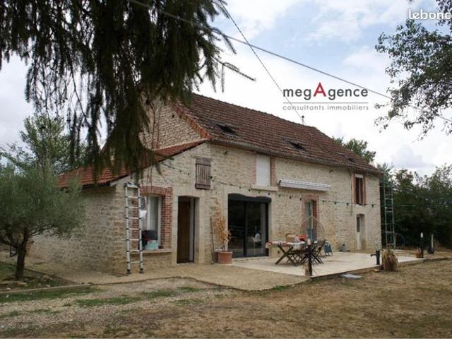 Propriété 6 pièces 140 m²