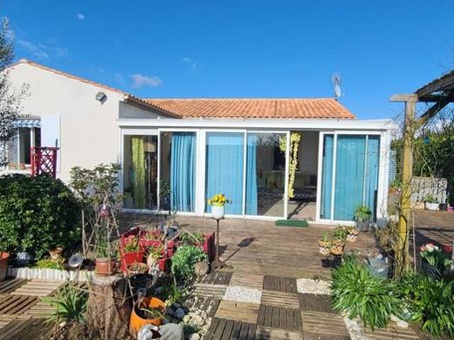 Propriété 6 pièces 140 m²