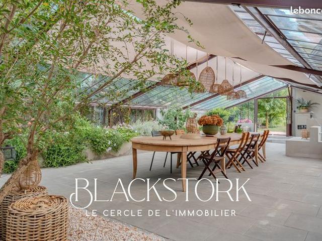 Propriété 6 pièces 140 m²
