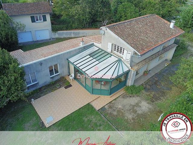 Propriété 6 pièces 140 m²
