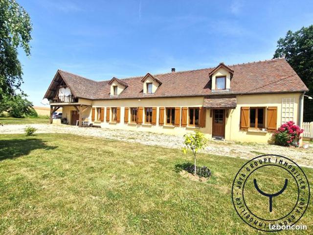 Propriété 6 pièces 140 m²