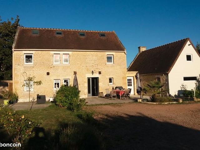Propriété 6 pièces 140 m²