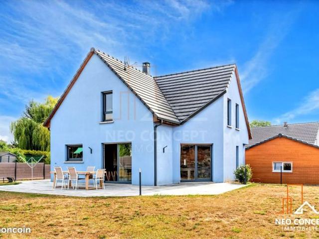 Propriété 6 pièces 141 m²