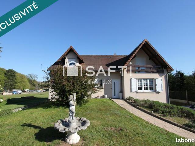 Propriété 6 pièces 141 m²