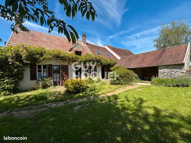 Propriété 6 pièces 141 m²