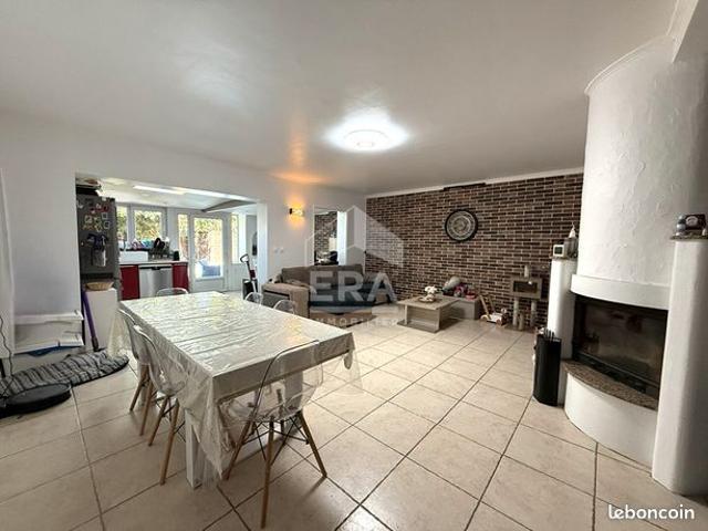 Propriété 6 pièces 142 m²