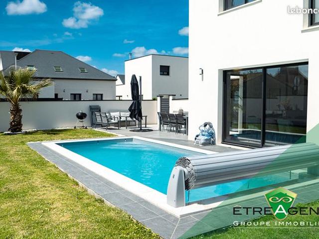 Propriété 6 pièces 142 m²