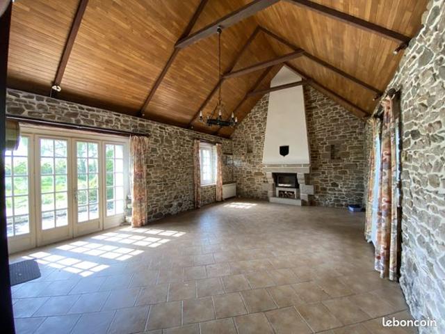 Propriété 6 pièces 143 m²
