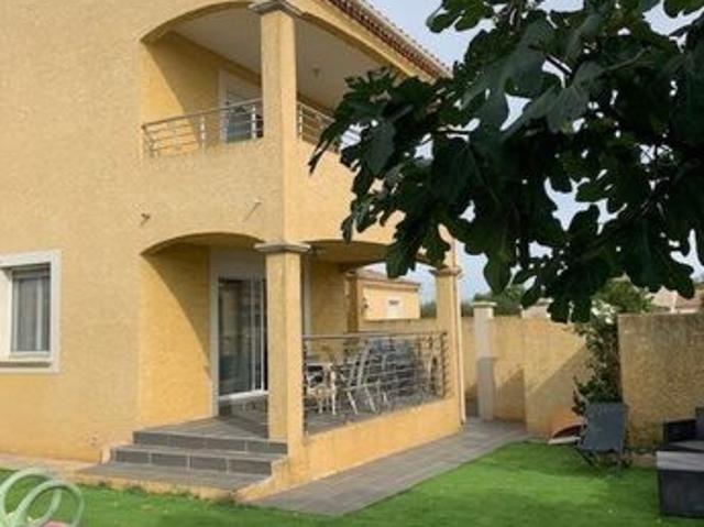 Propriété 6 pièces 143 m²