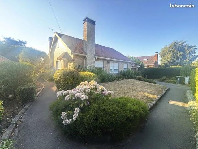 Propriété 6 pièces 143 m²