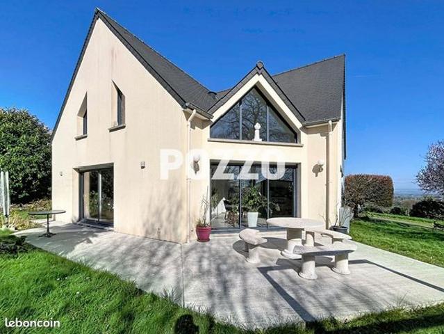 Propriété 6 pièces 154 m²